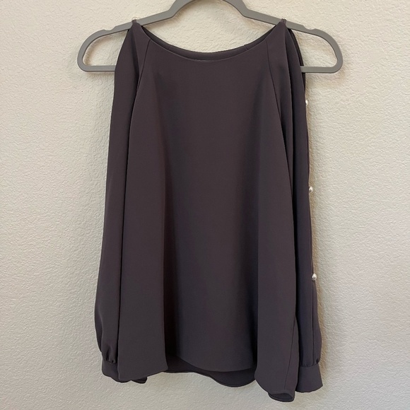 AMANDA UPRICHARD | Genesee Cold Shoulder Pearl Sleeve Blouse in Gray | Size P/XS - Picture 3 of 9